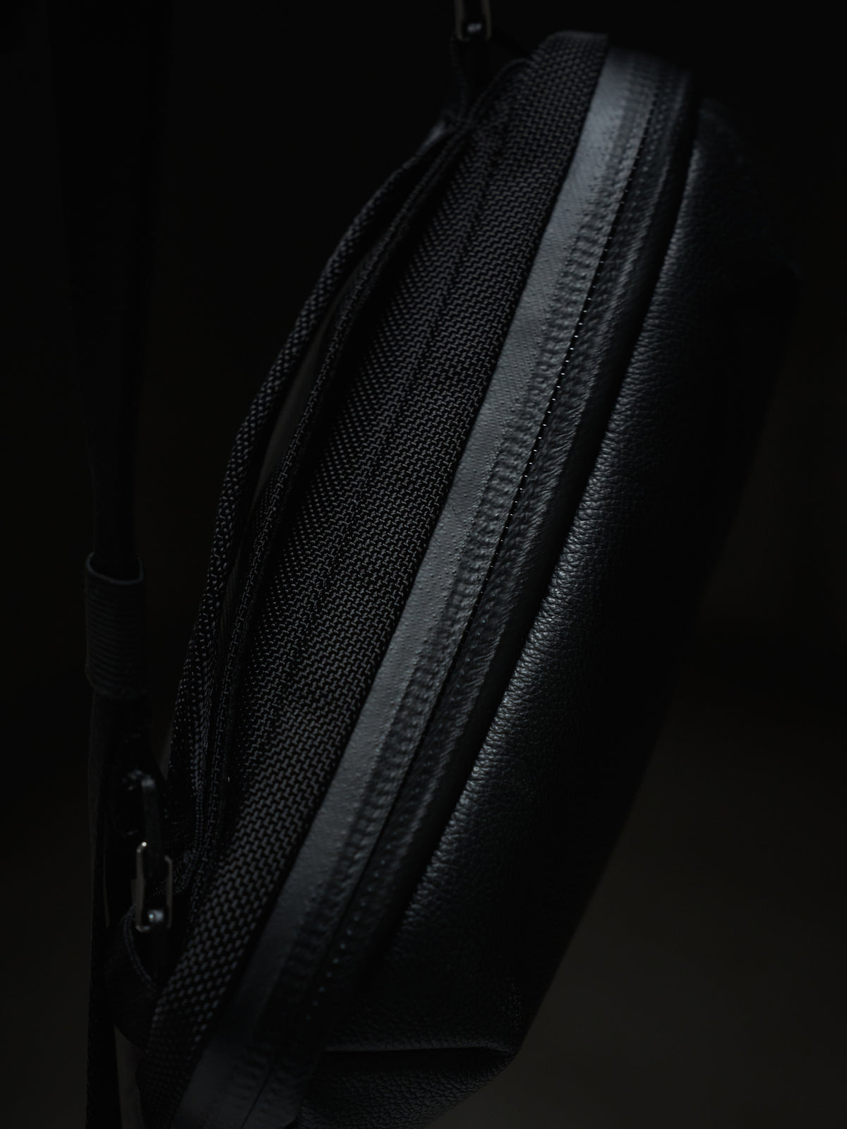 【予約販売/数量限定】SLING PACK V2 / JAPAN LIMITED EDITION