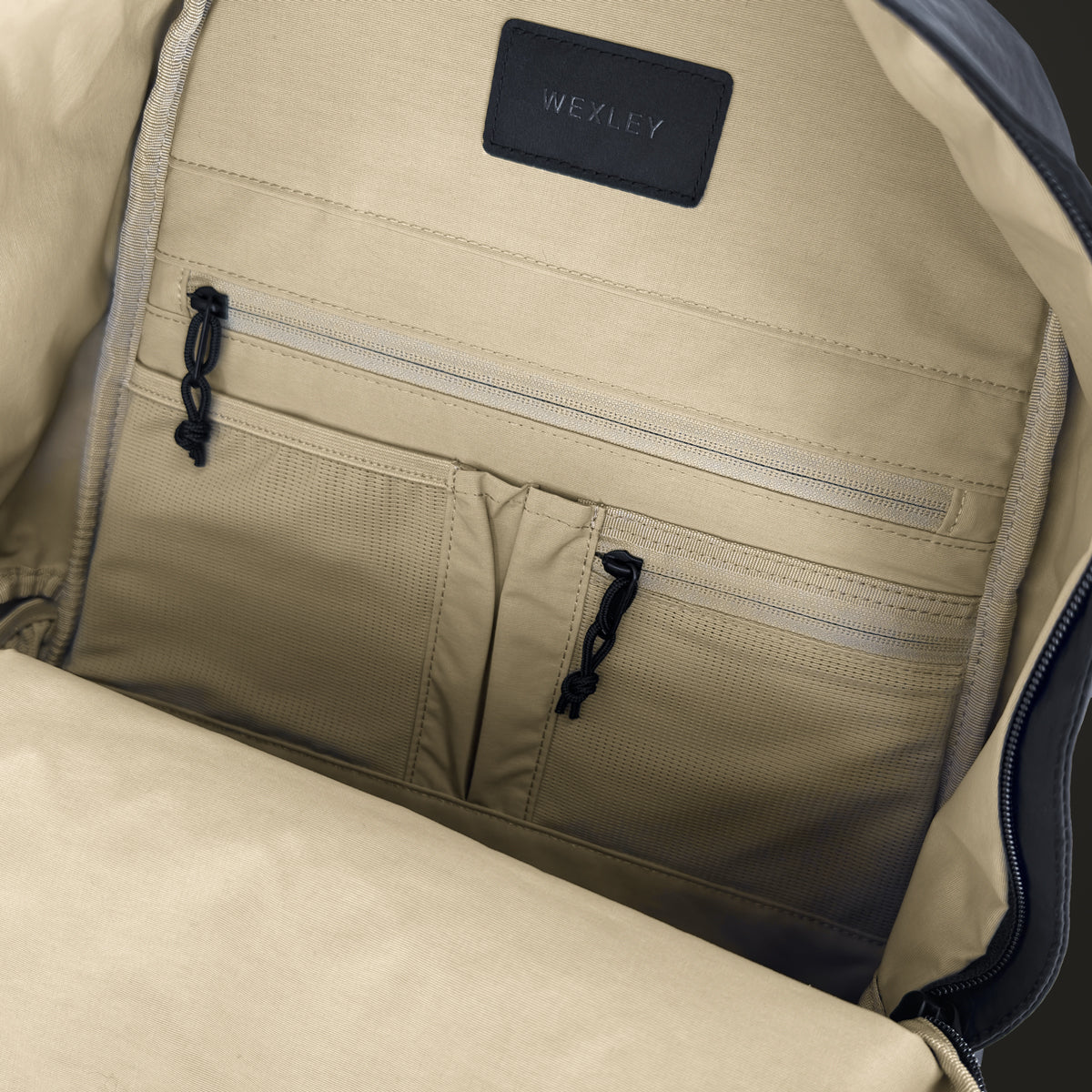 CLASSIC / 23L Daypack Crinkle Nylon