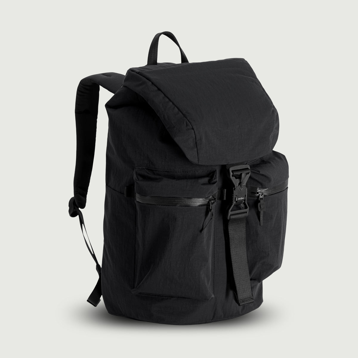 GARRETT / 21L Backpack Crinkle Nylon