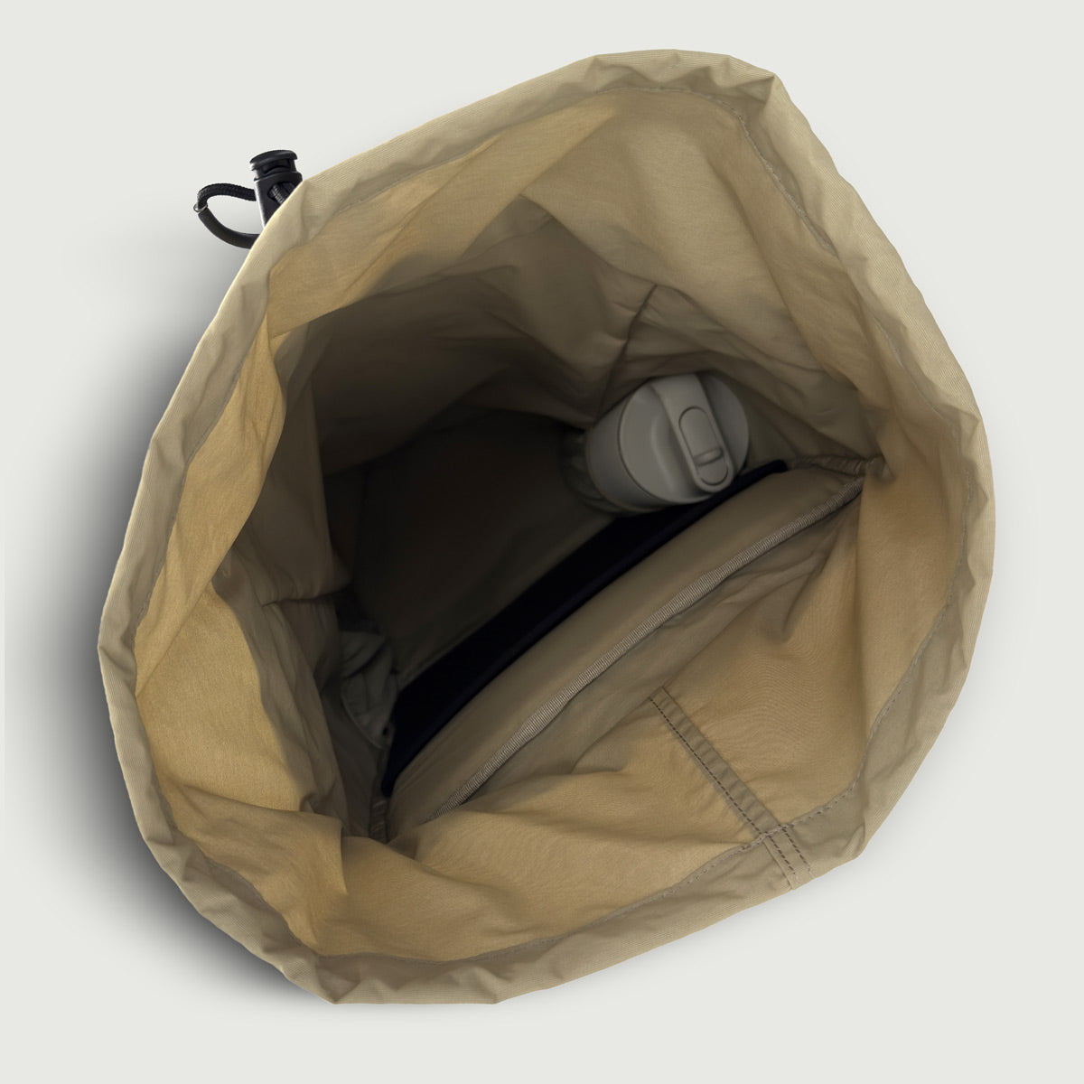 GARRETT / 21L Backpack Crinkle Nylon