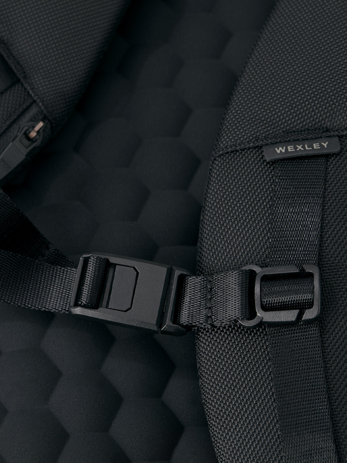 ACTIVE V2 / 25L Pro Pack 1680D Cordura® Ballistic