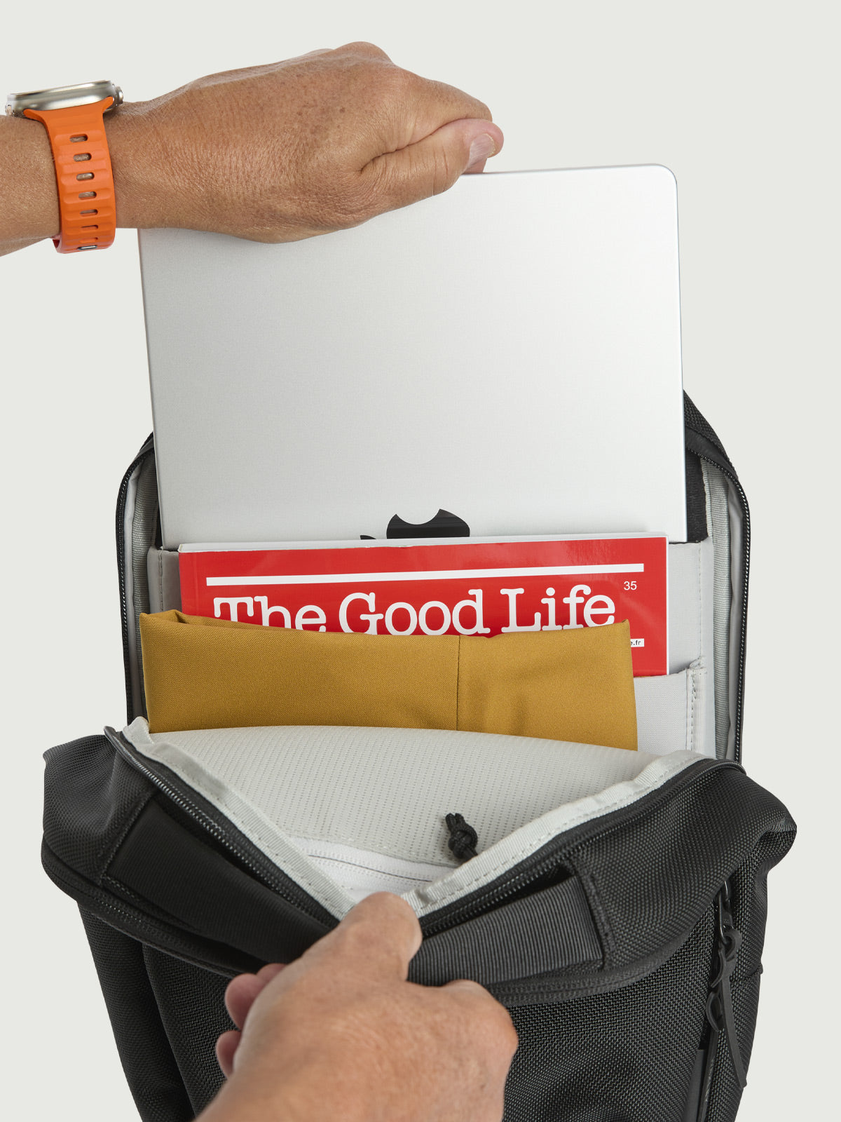 KYLE / 10L Mini Business Pack 1680D Cordura® Ballistic