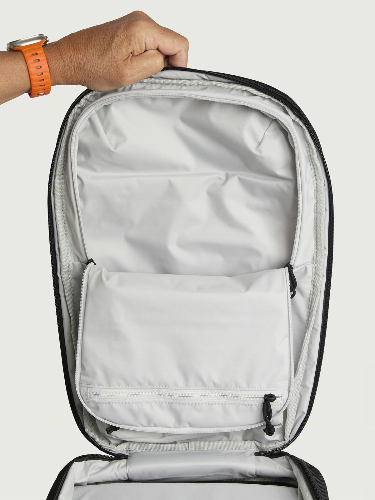 SHAG / 17L Slim Pack 1680D Cordura® Ballistic