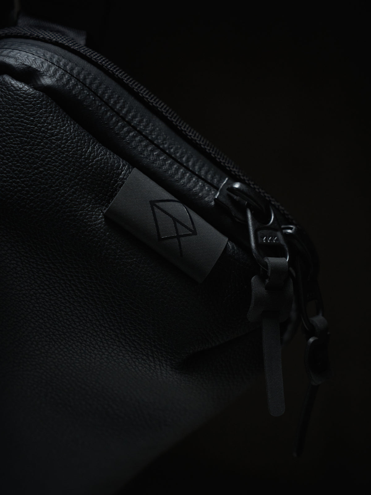 【予約販売/数量限定】SLING PACK V2  / JAPAN LIMITED EDITION