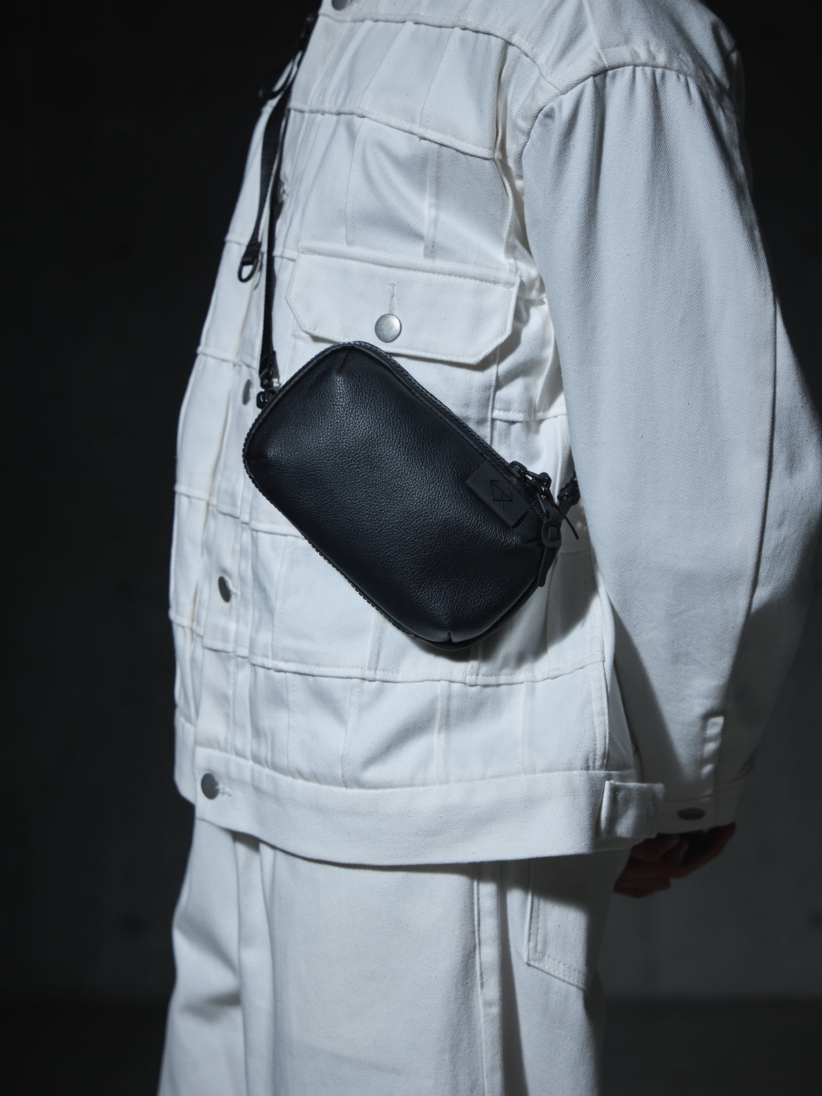 【予約販売/数量限定】4WAY VERTICAL SLING / LEATHER JAPAN LIMITED EDITION