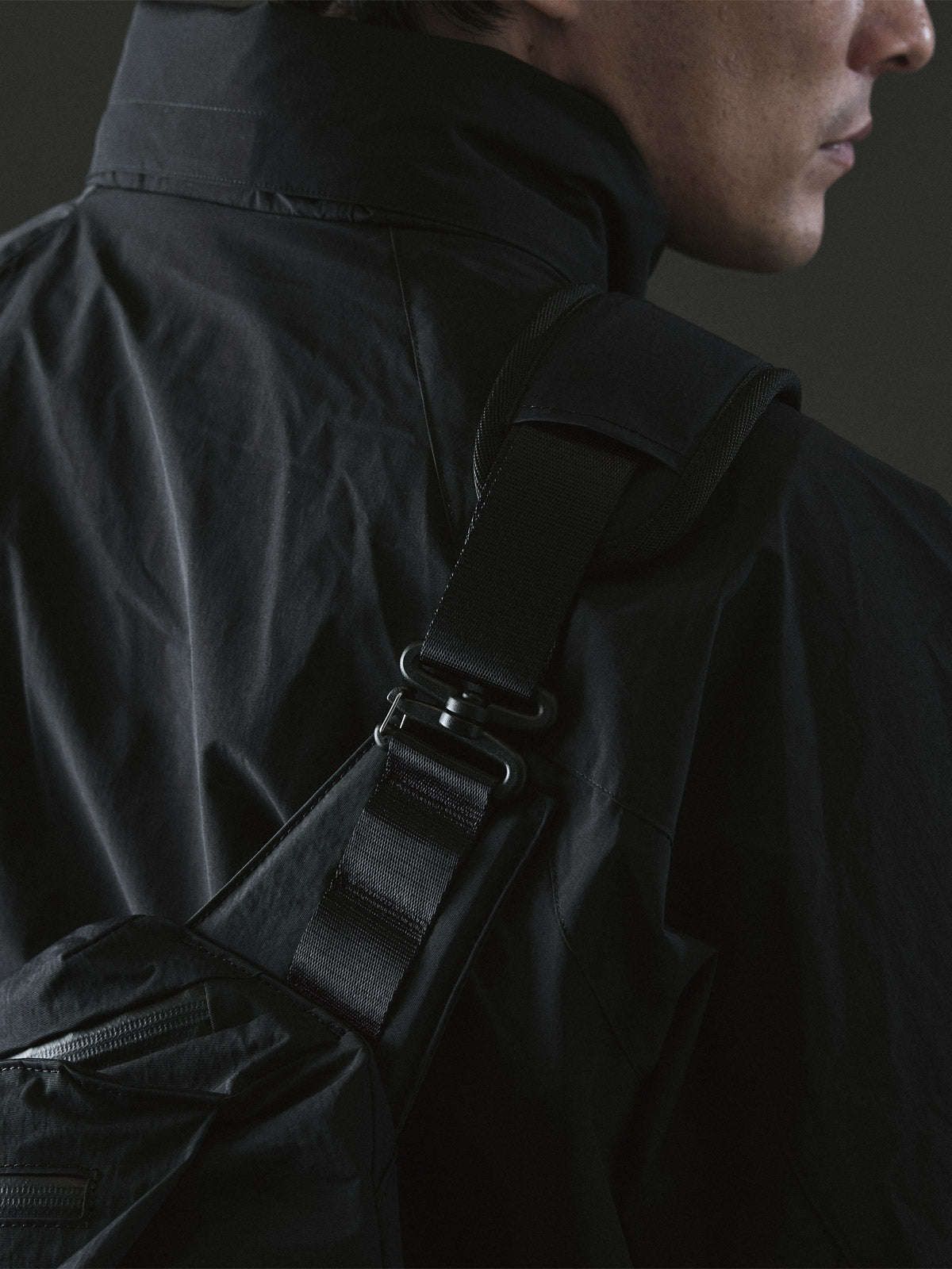 DOUGLAS / 15L Shoulder bag Crinkle Nylon