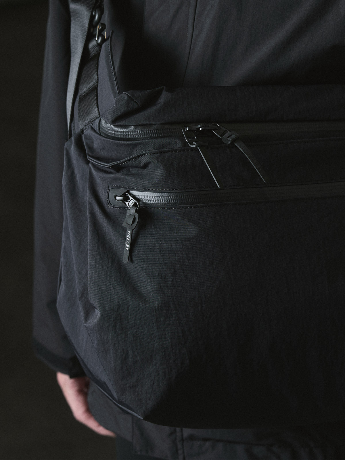 DOUGLAS / 15L Shoulder bag Crinkle Nylon