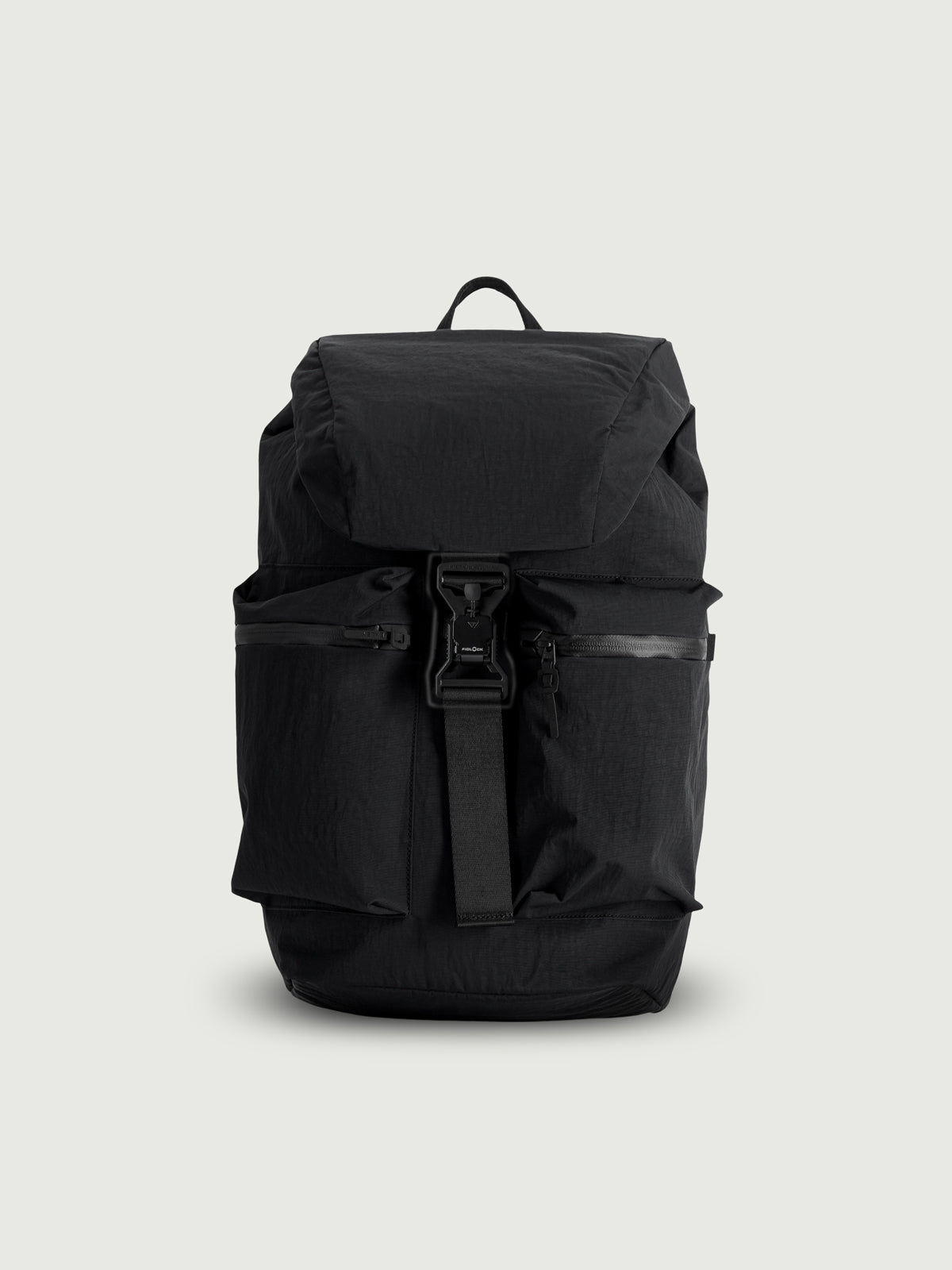 GARRETT / 21L Backpack  Crinkle Nylon