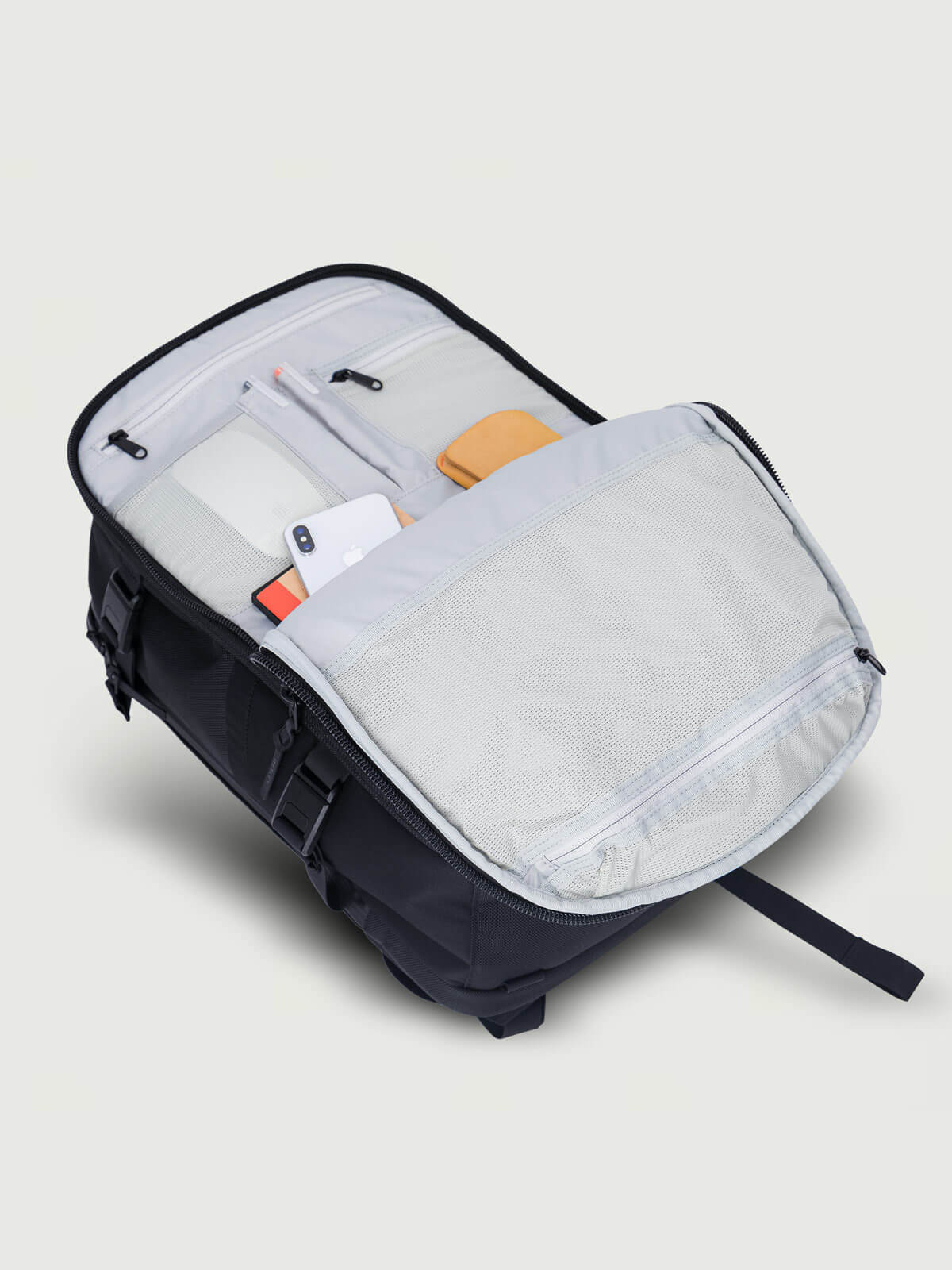 ACE | TRAVEL PACK - CORDURA® BALLISTIC NYLON